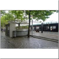 2025-05-28 T1 Place St-Lambert 5112 06.jpg